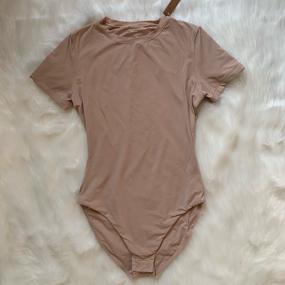 🤎SKIMS Fits Everybody Tshirt Bodysuit S (BS-TSH-0752)
